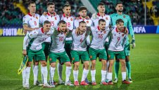 Около 400 българи ще дерат гърла за нашите в Испания