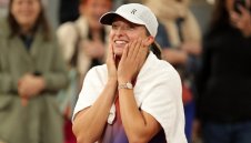 Швьонтек аут от Пекин