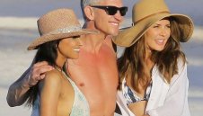 Линекер се гаври с Блатер + СНИМКА