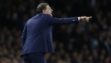 Уест Хям бие шута на Билич още през уикенда?