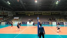 "Лъвиците" на България гризнаха Хърватия