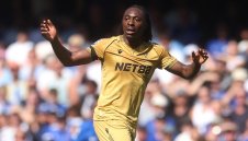 От Палас все пак не изключват раздялата със звездата си 