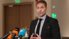 Стилиян Петров с нов залп срещу БФС