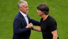 Дешан призна, че Германия надигра "петлите"