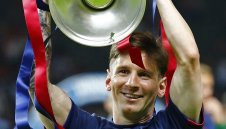 Кройф: Меси спаси Барса срещу Юве