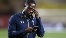 Тотнъм може да продаде Сисоко, италиански грандове го искат