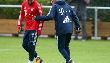 Дон Юп защити пиянката Видал: Защо да не излиза вечер? Познавам своя Артуро!