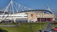 Болтън е пред ликвидация