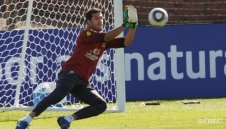 Бразилците си отдъхнаха - контузията на Жулио Сезар е лека