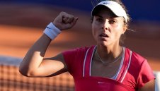 Обрат: Вики Томова падна и е аут от Париж