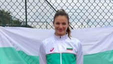 Каратанчева приключи рано-рано в Прага