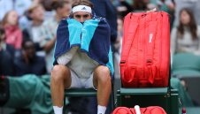 Глобиха Циципас и Кириос след скандала на "Уимбълдън"