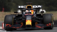 Макс отново с полпозишън, сензационен Норис, провал за Люис