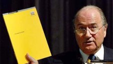 Блатер пропусна награждаването