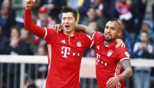 Левандовски е големият печеливш тази седмица в надбягването за Златната обувка