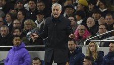 Специалния: Заслужавахме повече, Робъртсън бе за червен картон