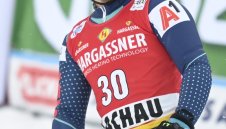 Алберт Попов е спечелил близо 9000 франка