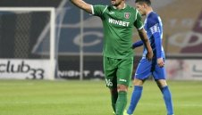 Специалист в преговорите: Божигол поискал гаранции, че няма да търка пейката в Левски