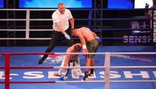 Луд край на Senshi 9! Ламбаджу срази Чехонин в главния мач