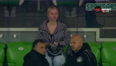 Секси мацката на Лудогорец се сравни с чалга певица + СНИМКИ