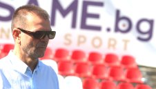 Стойчо Младенов отново няма да стъпи на "Армията"