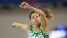 Начева остана на крачка от медал, а Петрова завърши шеста на Европейското