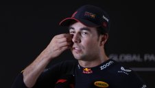 В Ред Бул се чудят какво да правят с Чеко Перес