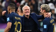 Имахме късмет, но показахме и характер, обясни щастливият Дешан