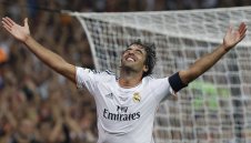 Легендата Раул сменя Чаби в Леверкузен?