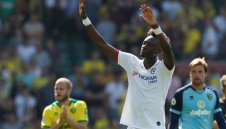 Челси позлатява Тами Ейбрахам