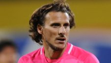 Диего Форлан прекрати кариерата си