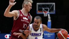 Франция и Испания напред на Евробаскет