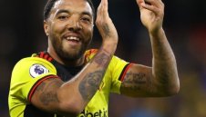 Във всеки отбор от Висшата лига има гей или бисексуален