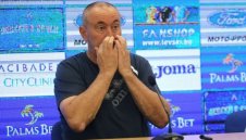 Мъри Стоилов проплака: Слаби сме отзад! Безхарактерно поведение на играчите