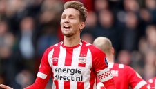 Севиля договори головата машина на ПСВ, но е на път да загуби две звезди