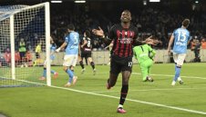 Леао разкри на кого от Наполи е фен