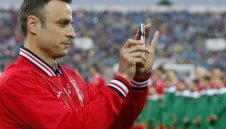 Бербатов твърдо зад Моуриньо: Жозе заслужава пълно уважение