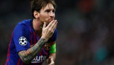 Меси е кралят на "Местая"