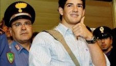 Пато дебютира с гол за Милан