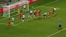 Стадионът в Салвадор: Арена за вихрушка от голове