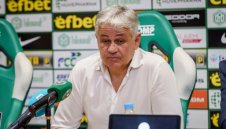 Лудогорец се нуждае от здрава защита, а Левски от пари