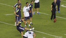 В Реал се забавляват с американски футбол + ВИДЕО