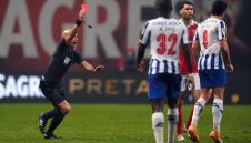 Съдия получи смъртни заплахи заради червени картони