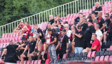 Локомотив София под напрежение: Феновете поискаха незабавни мерки