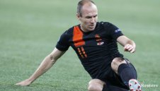 Робен: Трябва да се погледнем в огледалото