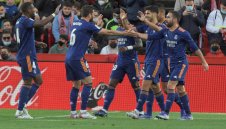 Реал Мадрид наби слабак и се върна на върха