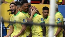 Голяма драма: Вини Жуниор герой за Бразилия в 99-ата минута