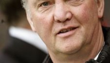 Ван Гаал можел да смени сър Алекс в Юнайтед