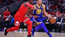 Стеф и Клей превзеха и Чикаго