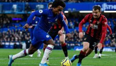 Фрейзър приключи с Борнемут